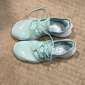 Women's Nike Free RN 5.0 White AQ1316-301